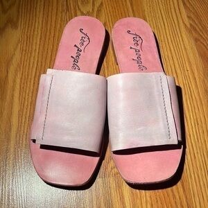 Free People Verona Slide Sandals. NEW